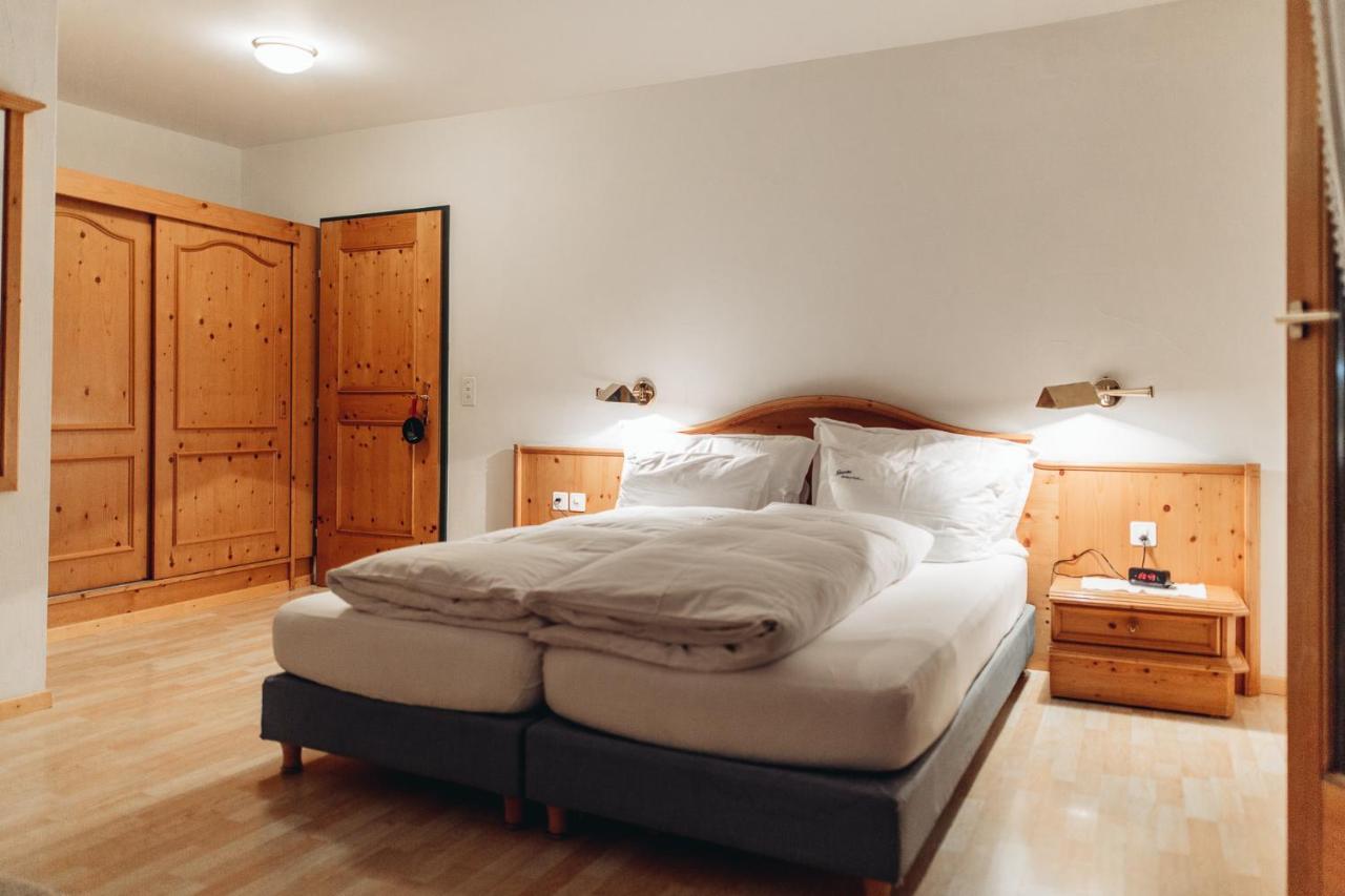 לנזרהיידה Hotel Spescha מראה חיצוני תמונה