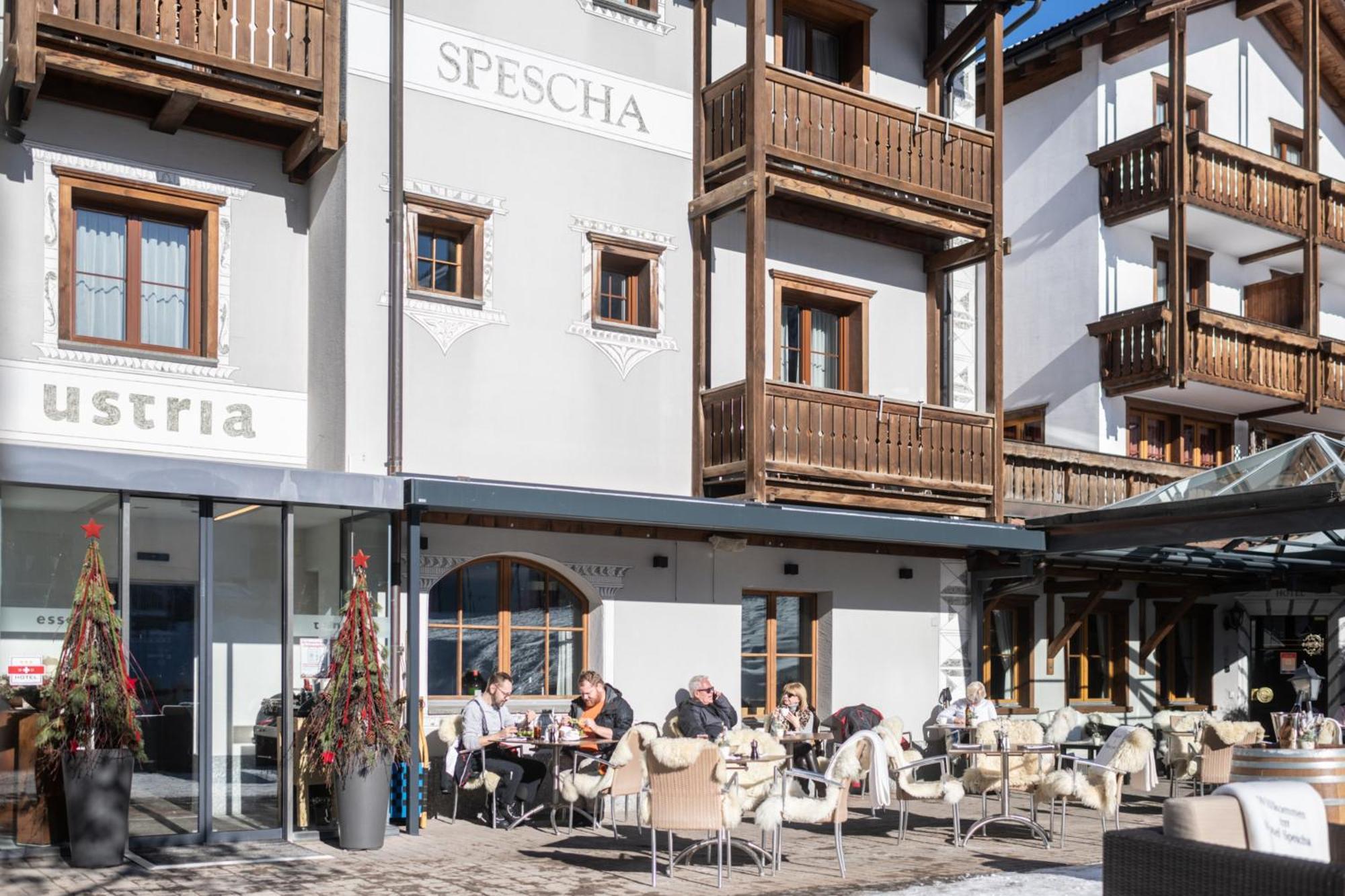 לנזרהיידה Hotel Spescha מראה חיצוני תמונה